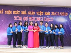 Đoàn Thanh Niên Cộng Sản Hồ Chí Minh Trường THPT  Xuân Đỉnh - Tự Hào Sức Mạnh Tuổi Trẻ
