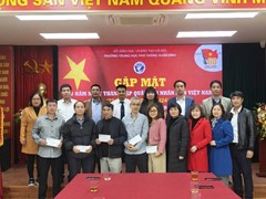 Trường THPT Xuân Đỉnh gặp mặt chúc mừng nhân kỷ niệm 80 năm Ngày thành lập Quân đội nhân dân Việt Nam và 35 năm Ngày hội Quốc phòng toàn dân