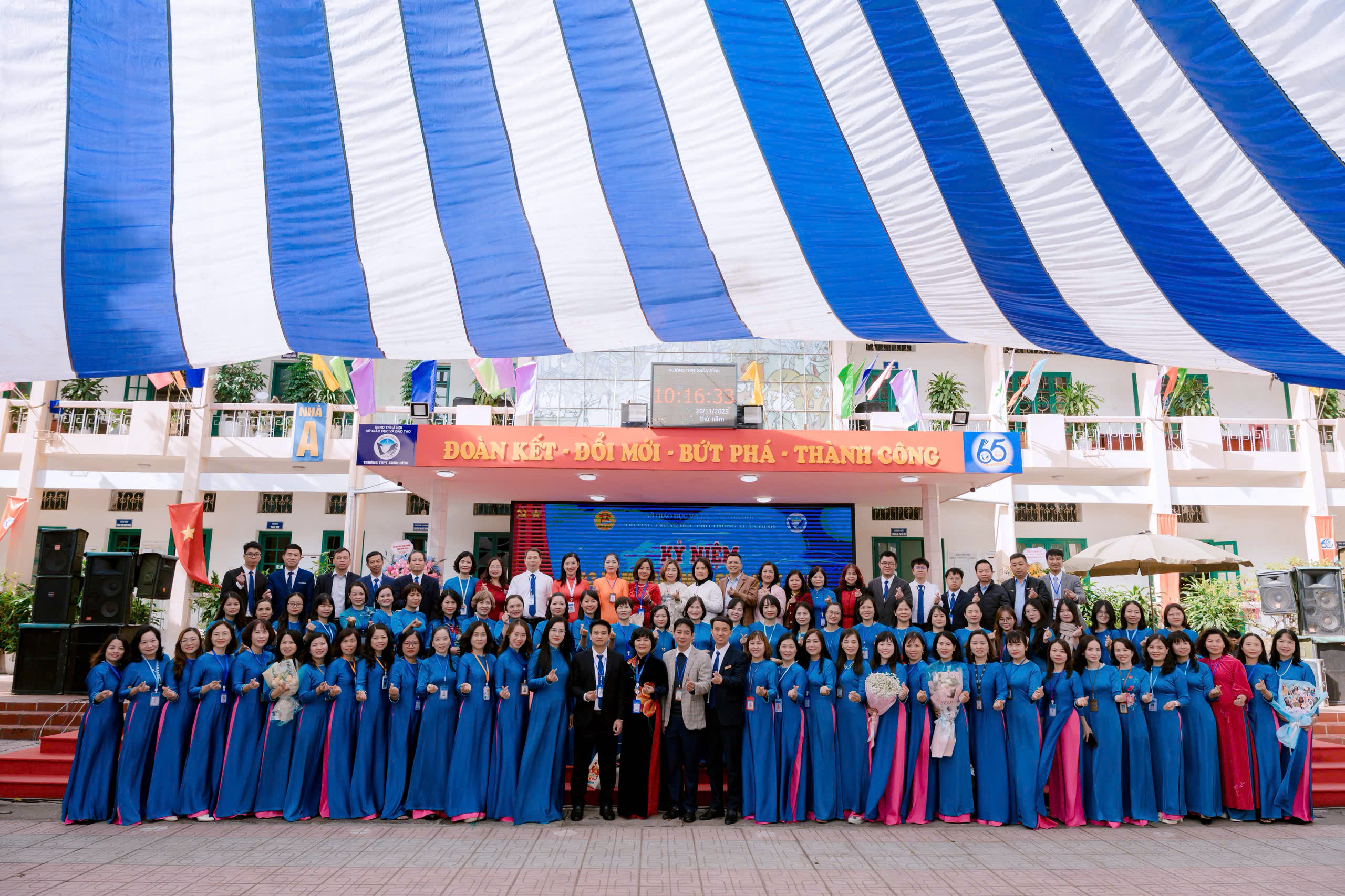 Z7246972124847 D921768b3b2c0caebd9d23db46dfb728