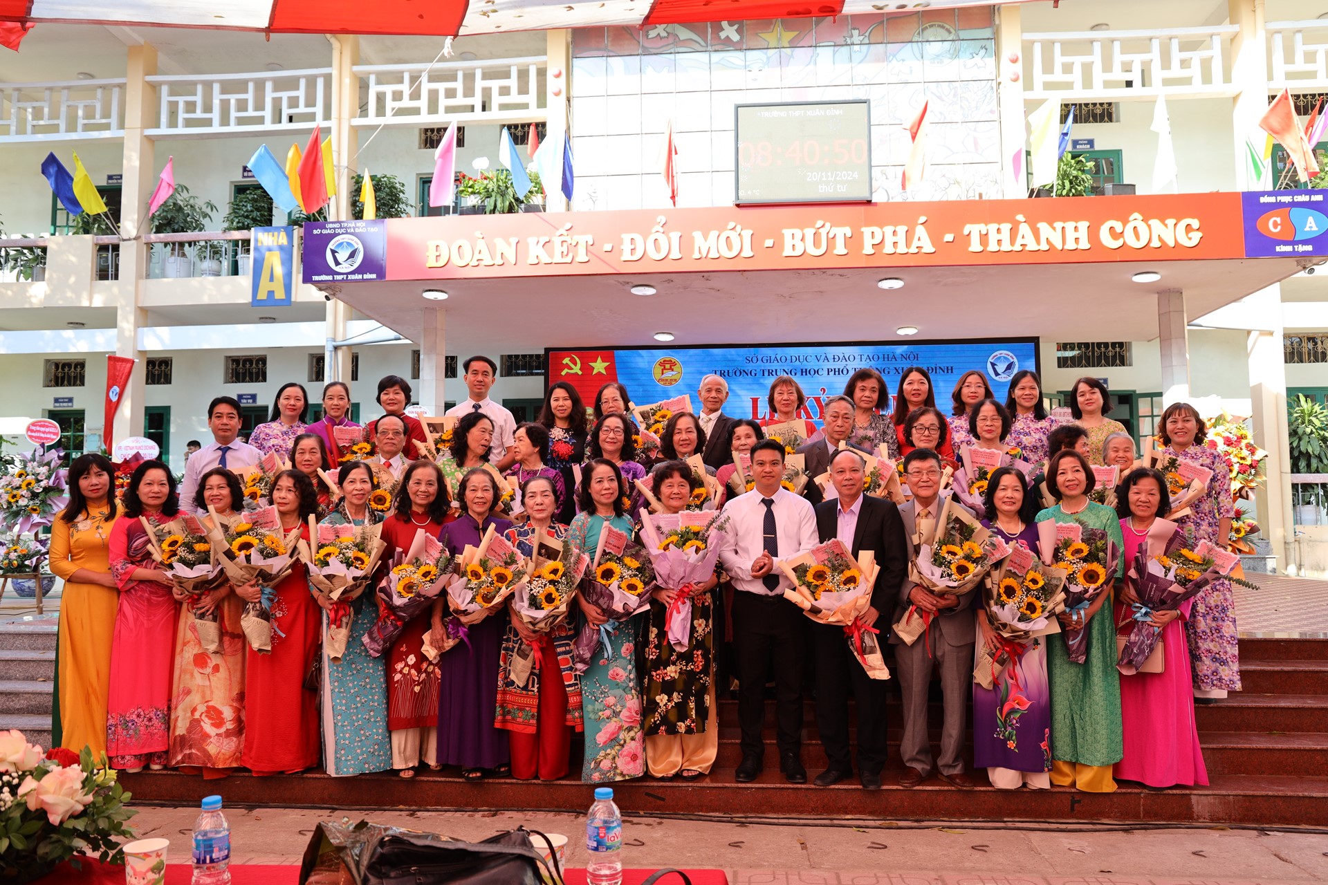 Cựu giáo chức