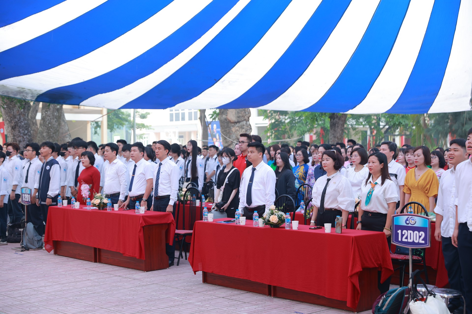 Ban Giám Hiệu